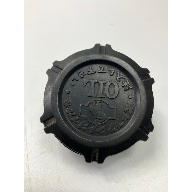 USED #2 - OEM ''Elephant'' Oil Filler Cap For Datsun 240z 260z 280z L24 L26 L28