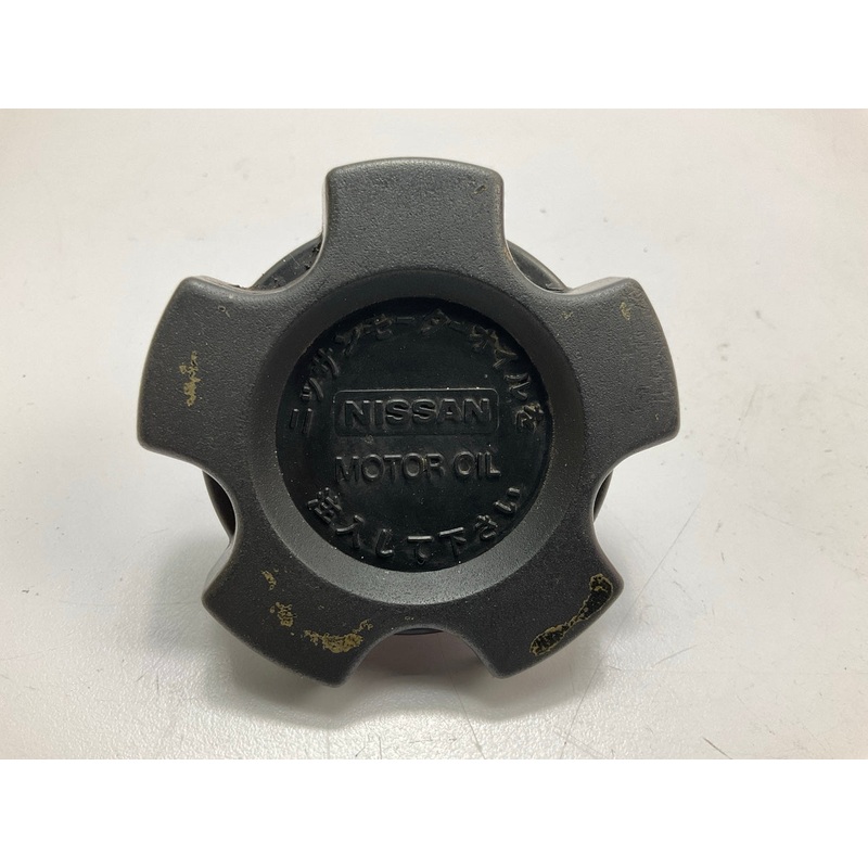USED #483 Engine Oil Filler Cap OEM For Datsun L-series 240z 260z 280zx 280z