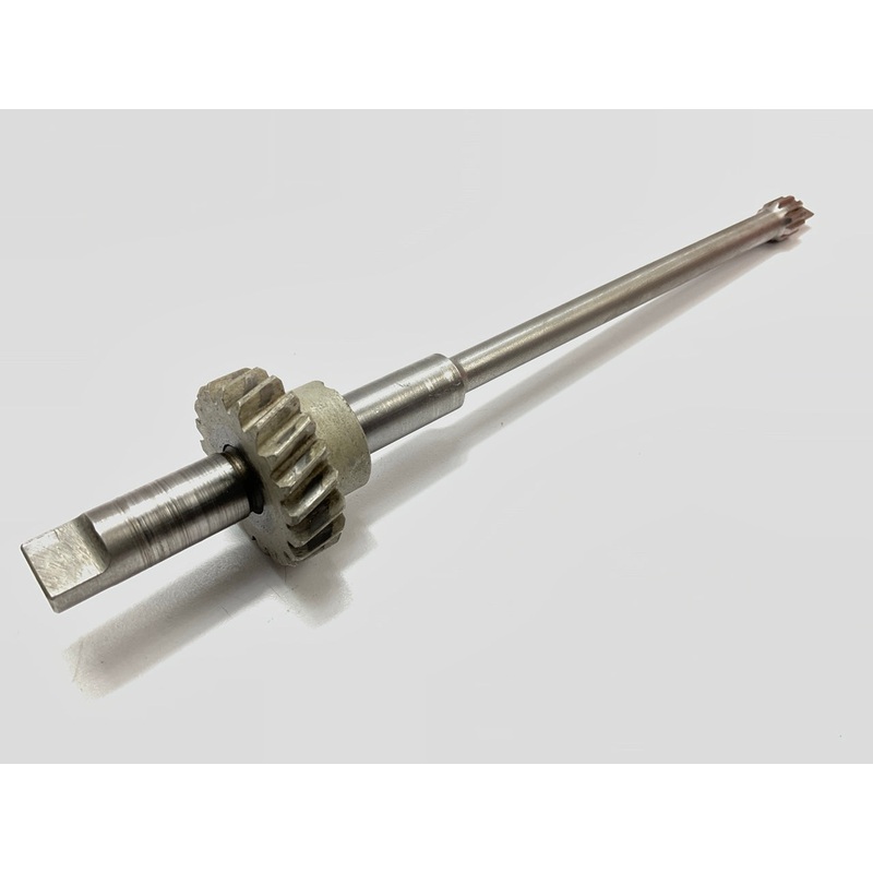 USED #498 Engine Oil Pump Drive Shaft Spindle For 81-83 Datsun 280zx Turbo L28ET